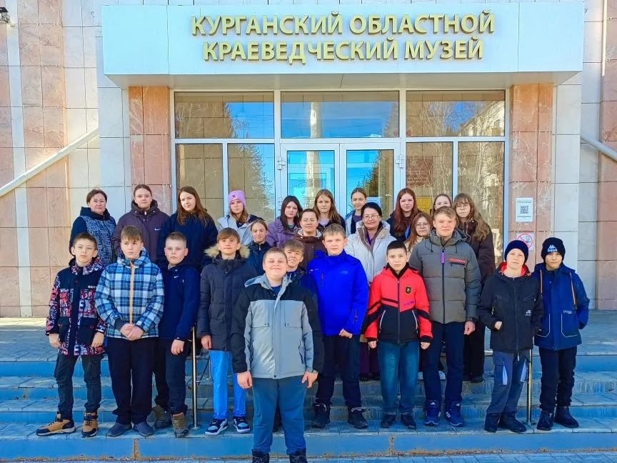 на разведку в Областной краеведческий музей.