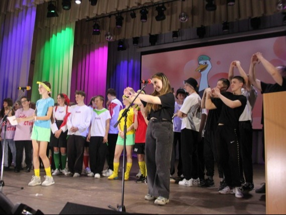встреча на зональной игре КВН «Веселый гусь»..
